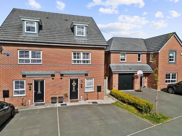 House for sale in Appleton, Warrington