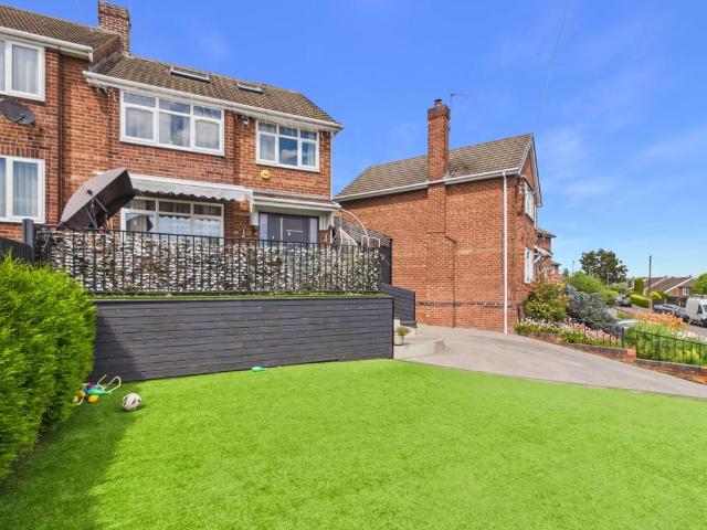 House for sale in Attenborough, East Midlands