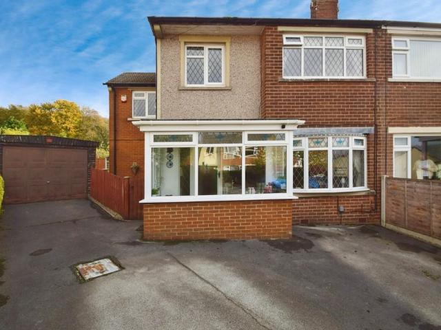 House for sale in Bingley, West Yorkshire