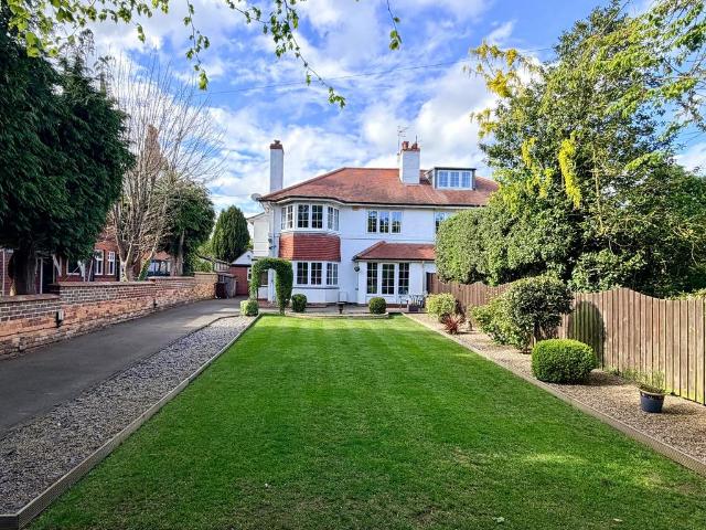 House for sale in Newby and Scalby, North Yorkshire