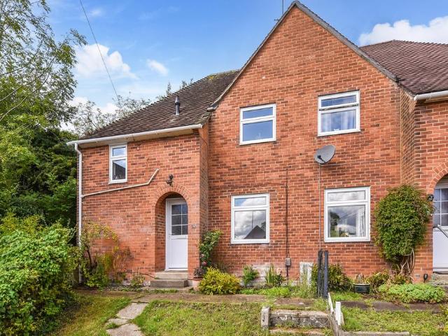 House for sale in Stanmore, Hampshire
