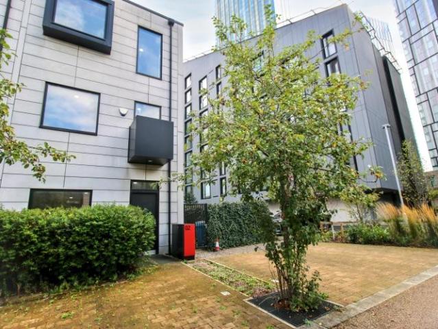 House for sale in Blackfriars, Salford