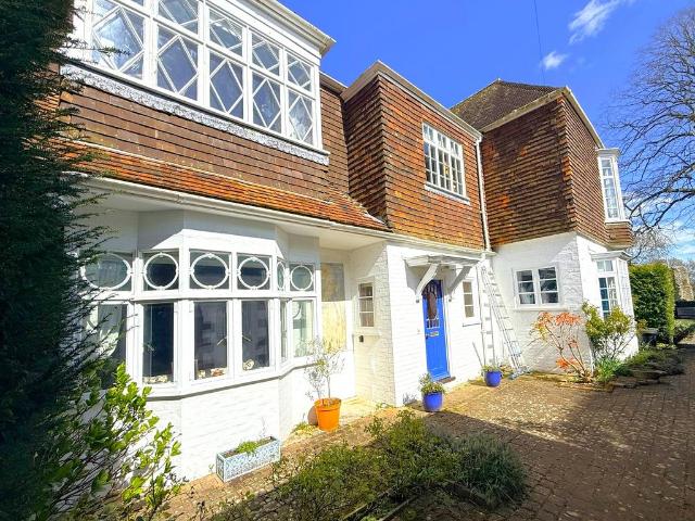 House for sale in Heathlands, East Sussex