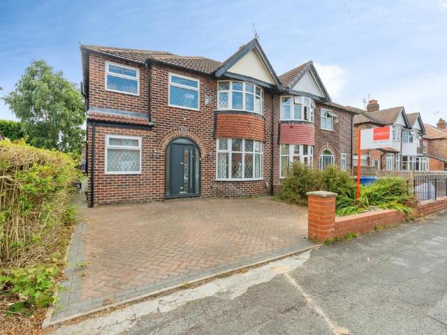 House for sale in Broadheath, Trafford Park