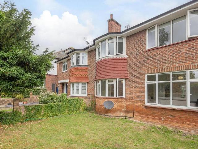 House for sale in London Borough of Ealing, Greater London