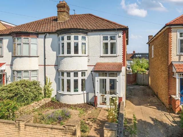 House for sale in London Borough of Lewisham, Greater London
