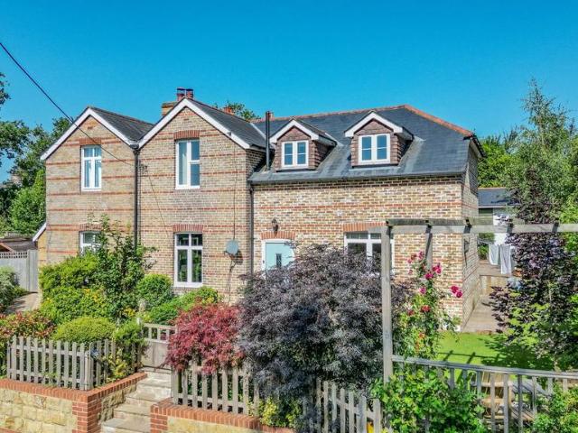 House for sale in Heathlands, East Sussex