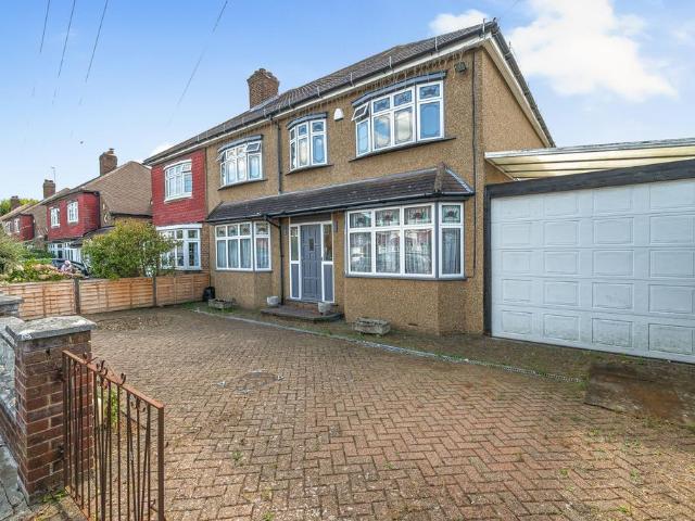House for sale in Hayes, Greater London