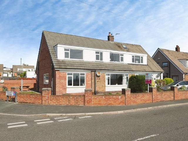 House for sale in Mount Tabor, West Yorkshire