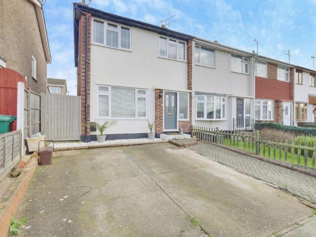 House for sale in Essex