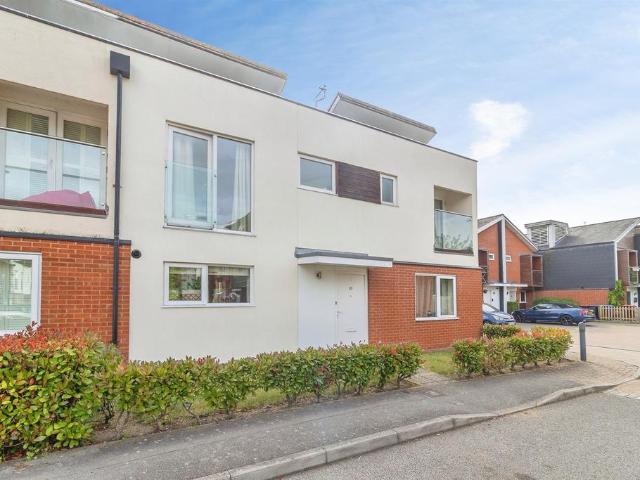 House for sale in Newport Pagnell