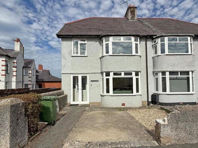 House for sale in Bangor, Wales