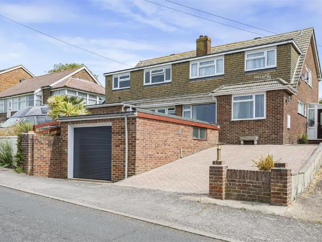 House for sale in Mount Pleasant, Iford