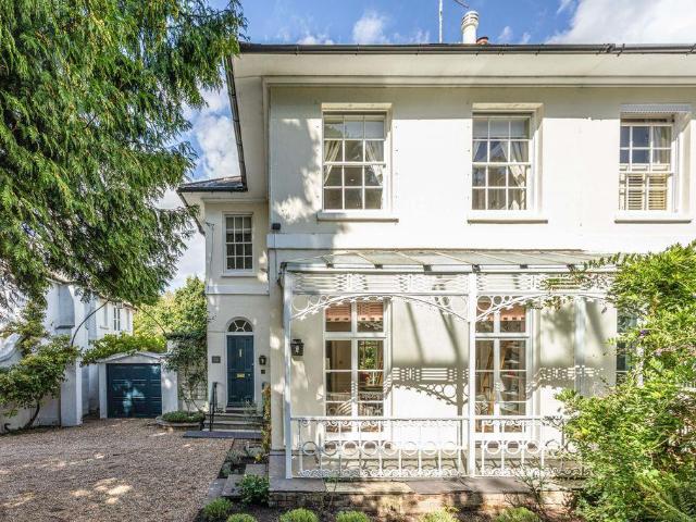 House for sale in Perryfields, West Sussex