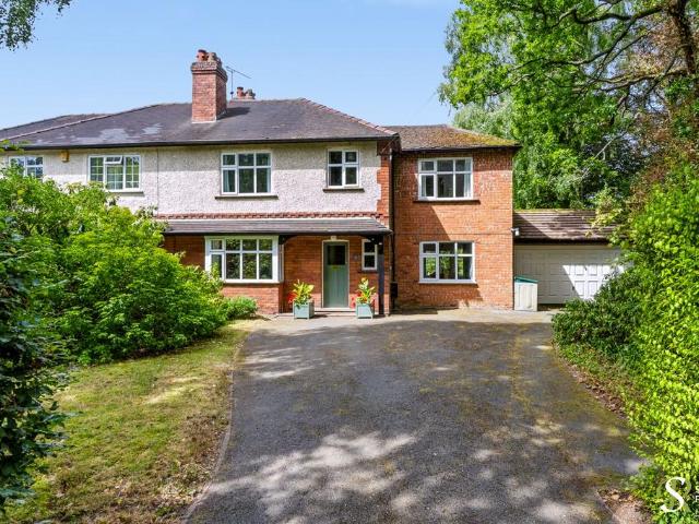 House for sale in Knutsford