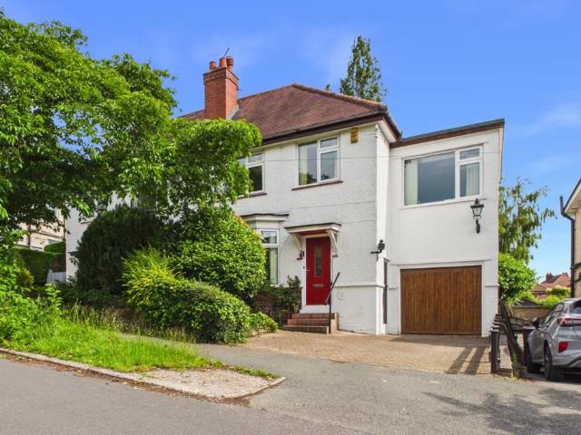 House for sale in Dore, South Yorkshire