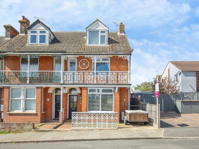 House for sale in Upper Dovercourt, Dale Hill