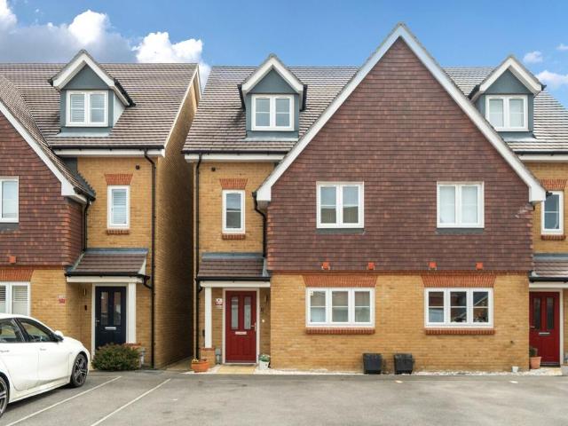 House for sale in Westborough, Surrey