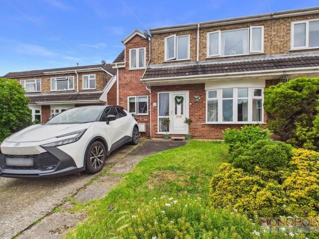 House for sale in Little Mountain, Wales