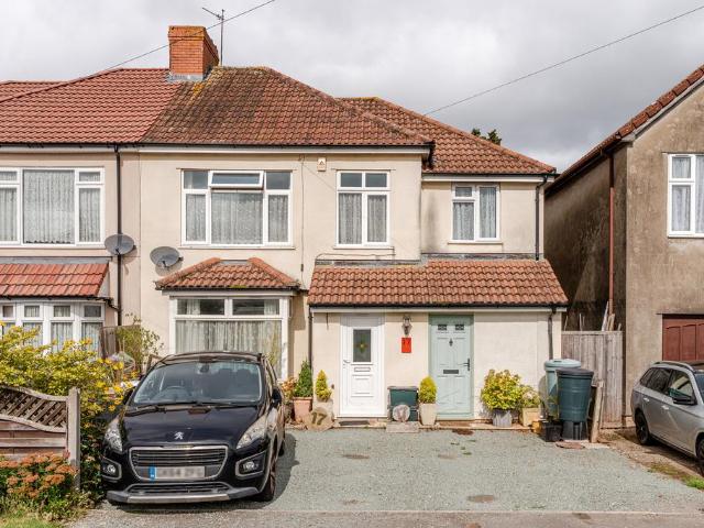 House for sale in Downend, South Gloucestershire