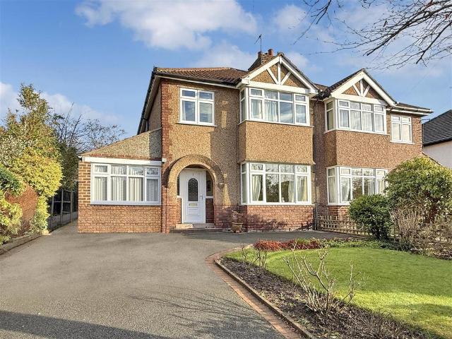 House for sale in Heswall, Wirral