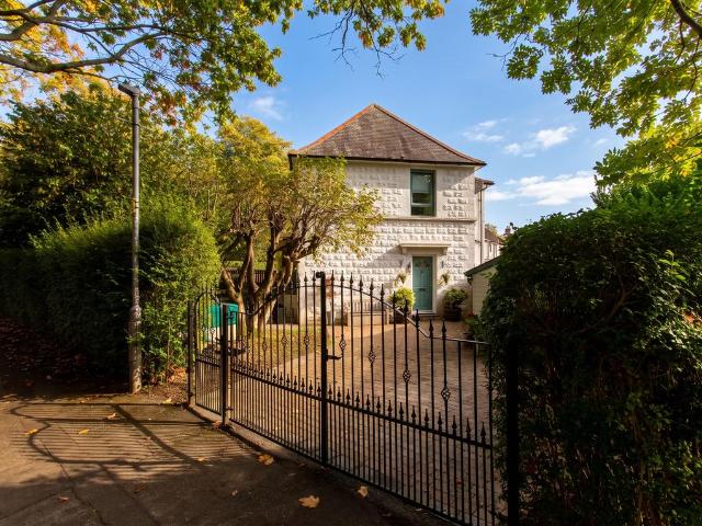 House for sale in Mosspark, Glasgow