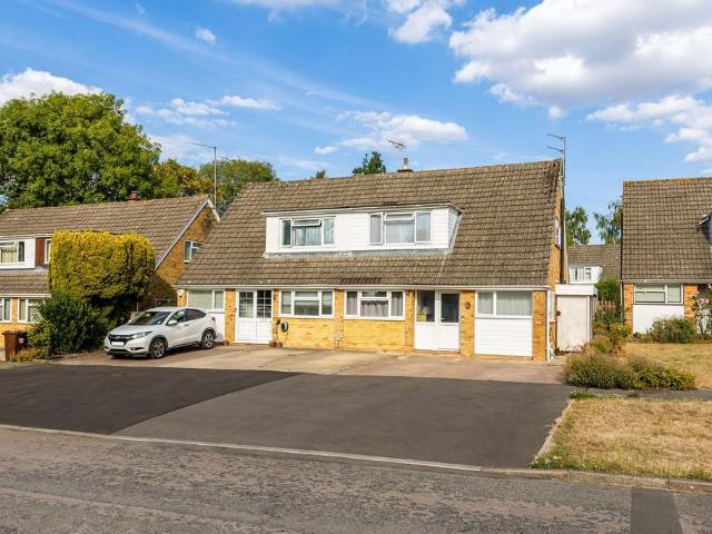 House for sale in Bafford, Golden Valley