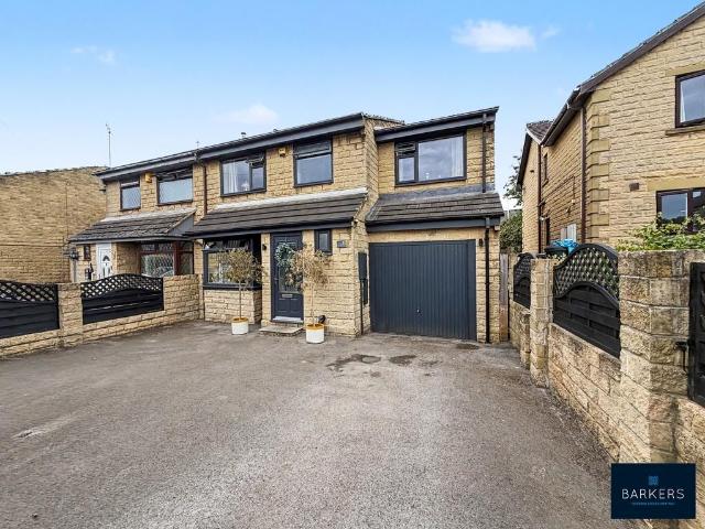 House for sale in Lower Woodlands, West Yorkshire