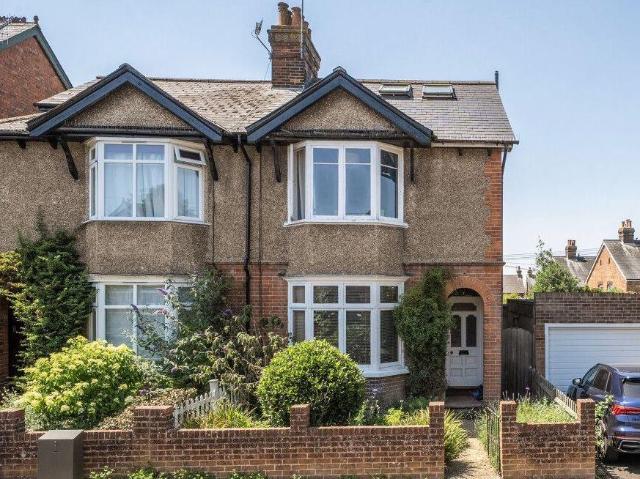 House for sale in Sandown Park, Kent
