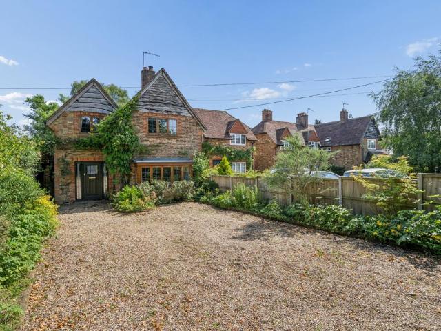 House for sale in Chesham, Chartridge