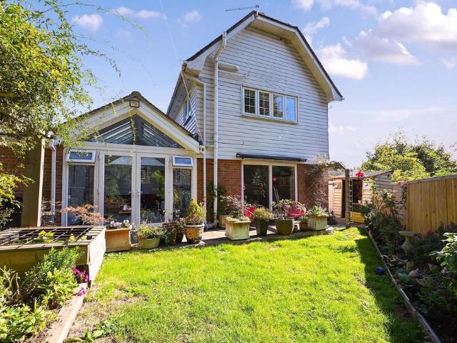 House for sale in Point Hill, Rother