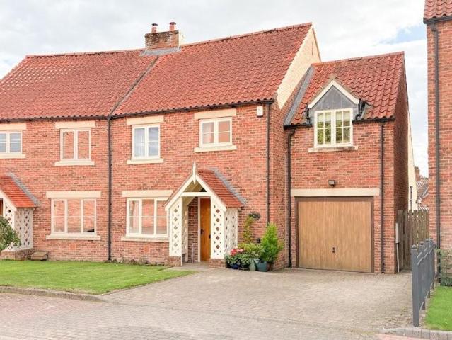 House for sale in Kirkbymoorside