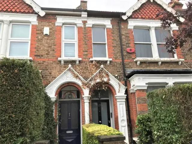 House for sale in Hendon, Greater London