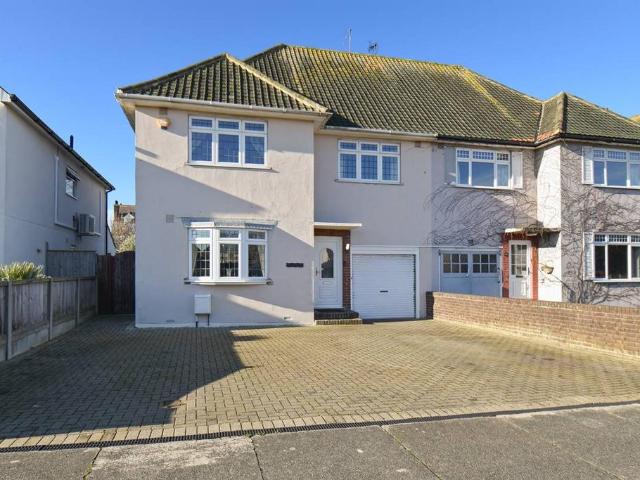 House for sale in South Tankerton, The Bridge