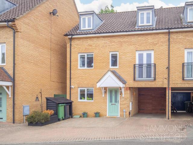 House for sale in Lynch Green, Burgh St Peter