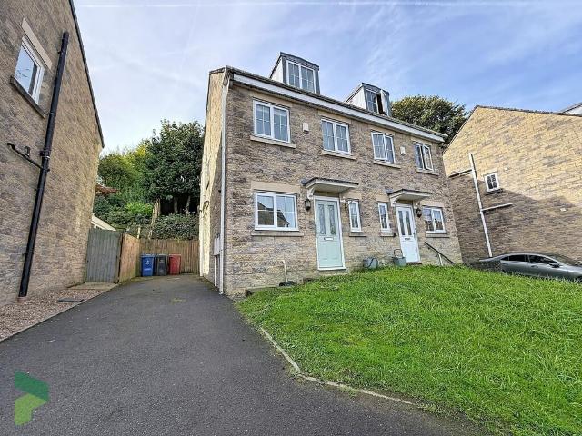 House for sale in Knowle Fold, Darwen