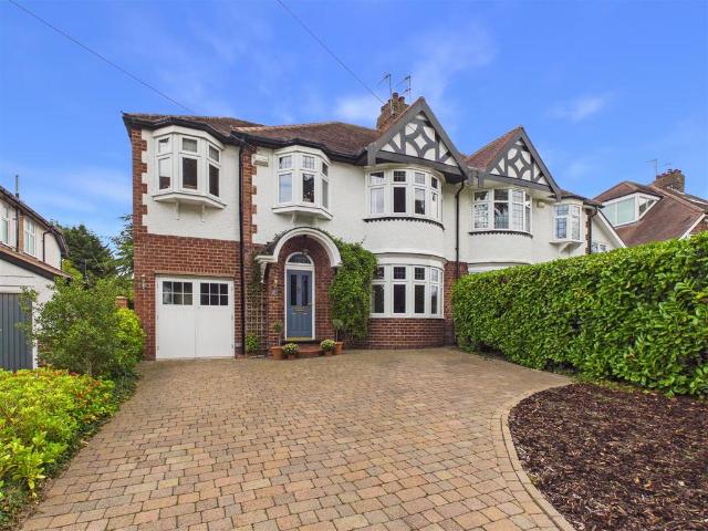 House for sale in Kirk Ella, East Riding Of Yorkshire