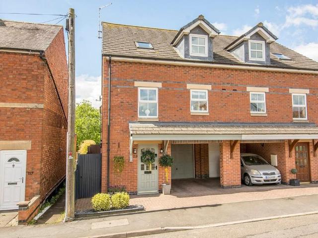House for sale in Stanford On Avon, Leicestershire