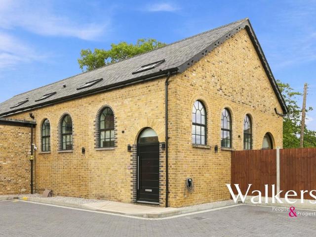 House for sale in Navestock Side, Essex