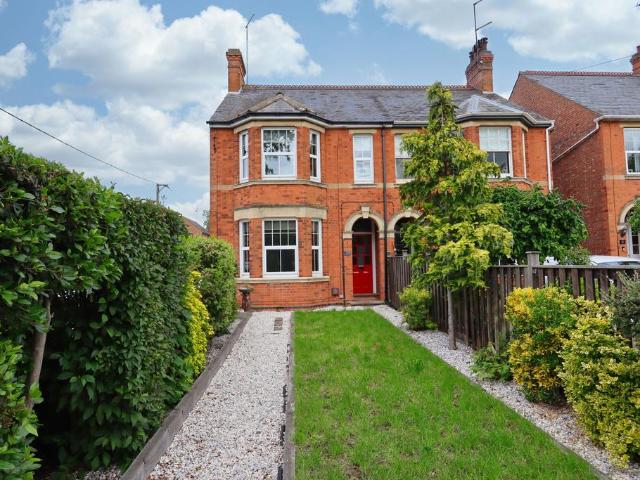 House for sale in Thrapston