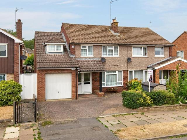 House for sale in Barton Seagrave