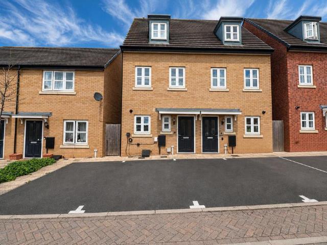 House for sale in Higham Ferrers