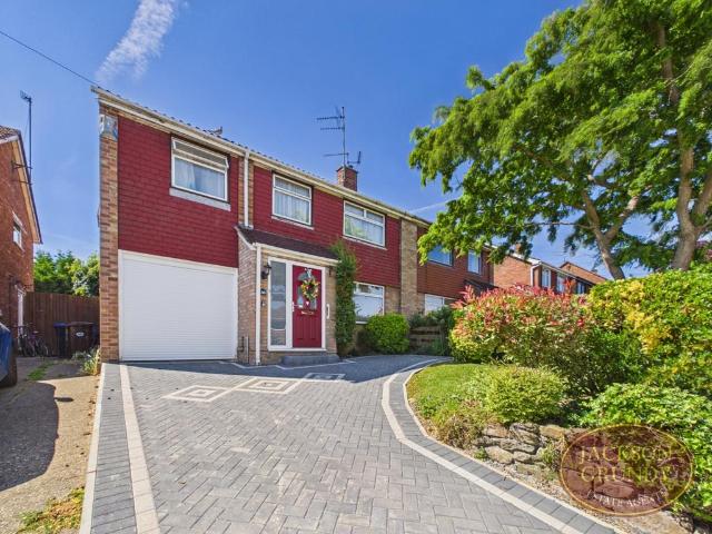 House for sale in New Duston, Duston