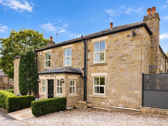 House for sale in Slaid Hill, Leeds