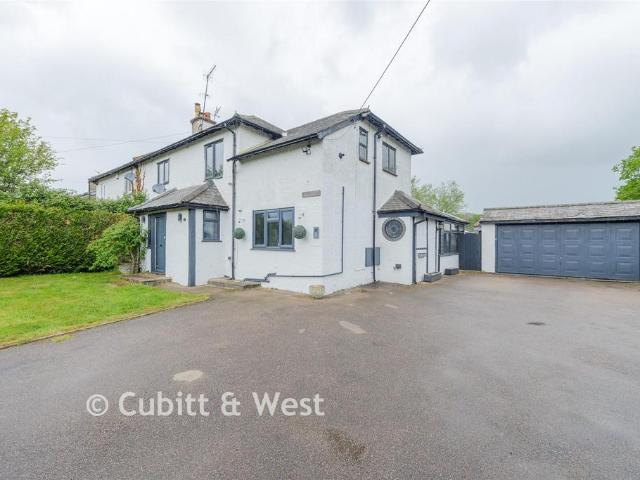House for sale in Hillview, Surrey