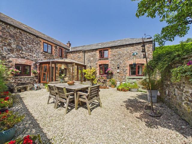 House for sale in North Petherwin, Cornwall