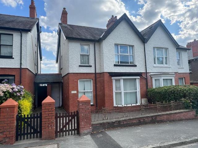 House for sale in Aberystwyth