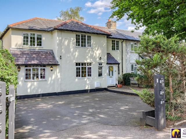 House for sale in Standon, Colliers End