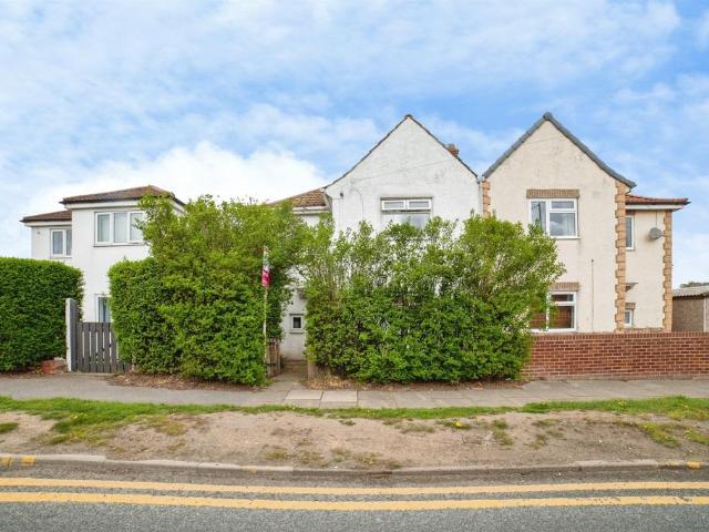 House for sale in Balby, South Yorkshire