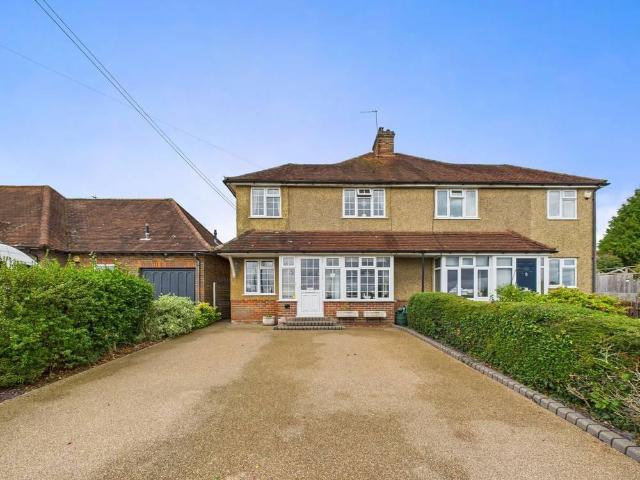 House for sale in Chesham, Chartridge